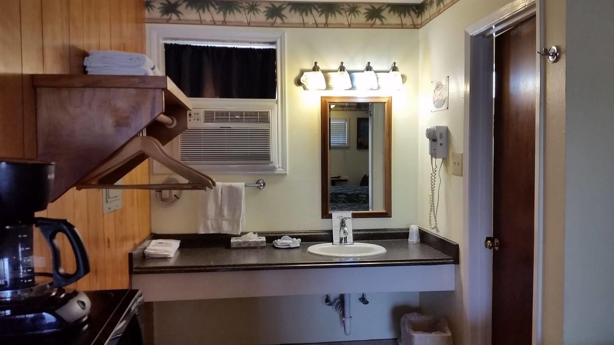 Amelia's Landing Hotel Port Aransas Bagian luar foto